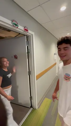 KISS OR SLAP SDSU EDtion #sdsu #kiss #slap #viral #college #kissorslap #collegelife #challenge #fyp 