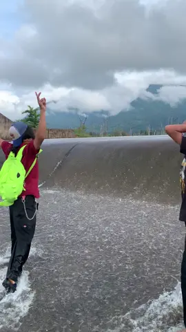 #fypシ #🇹🇭🇱🇦ไทยลาว #โสดจีบได้ #ทีมงานพี่พร #พี่หัดร้อง  @𝘿𝙀𝙉 𝙈𝙐𝙎𝙄𝘾 