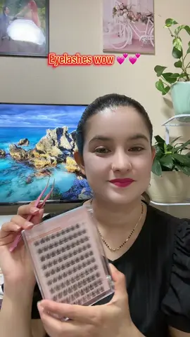 Eyelashes looks like real and easy to put in eyes as well. #makeup #eyelashes #tiktokshop #girls #eyes 