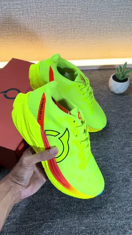 Sepatu olahraga#promoseruweekend 