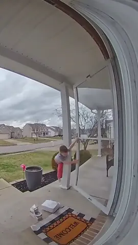 🤣🤣. #funny #froyou #funnyvideos #baby #kids 