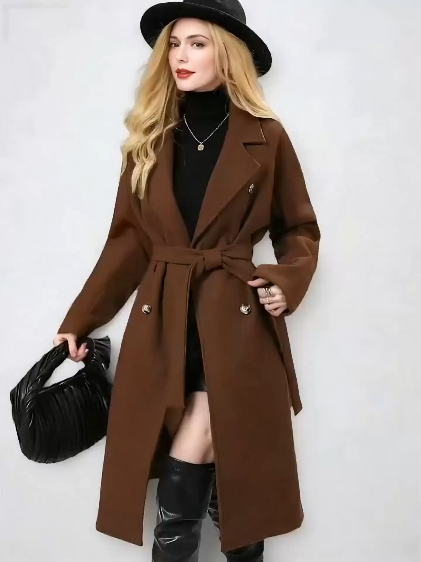 This mid-length coffee-colored coat locks in trendy warmth with its classic hue and embodies a confident stance through its comfortable fit, turning every outing into a stylish journey.#OOTD #clothing #fashion
