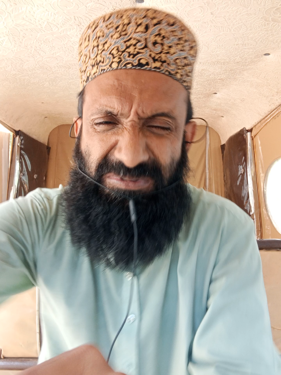 Back On TikTok ChaCha Rikshe Wala 🤣😄 #fyp #live #support #help #urdu 