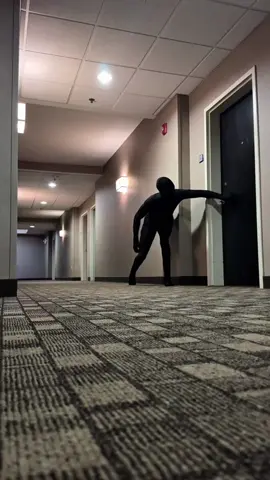 Ding-Dong Ditch Prank😂😂#prank #funny #prankvideo #fyp #scared 