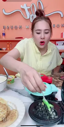 Máy làm bánh kẹo tổ ong #phuongnguyen #maynuongbanhkep 