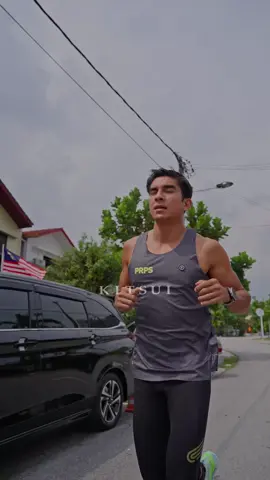 (100% dari RM190,000 + RM25,000 dari pengiklanan Kitsui saya sumbangkan ke Muar❤️) Ni lah preparation saya untuk Ironman, morning/evening jog untuk fizikal. @Kitsui Malaysia pula untuk dalaman & luaran. Simple routine, big impact.