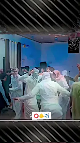 سلامون عليكوم 🖐😄✈️ #الشعب_الصيني_ماله_حل😂😂  #مشاهير_تيك_توك  #مشاهدات  #تعليق  #اعادة_النشر🔃 