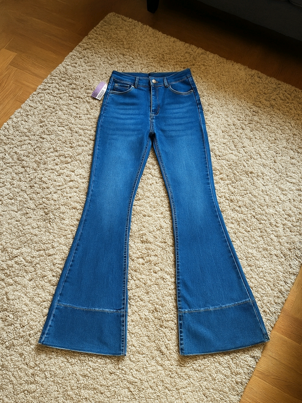 Jennie Cutbray Jeans Higwaist Lipatan Kaki Besar Jeans strecht Wanita #celanawanita #celanacutbray #celanajeanscutbray #outfitwanita #fyp 