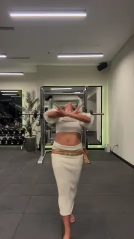 #bellydance #romaniandance #romandans #tiktokdance #çiftetelli   