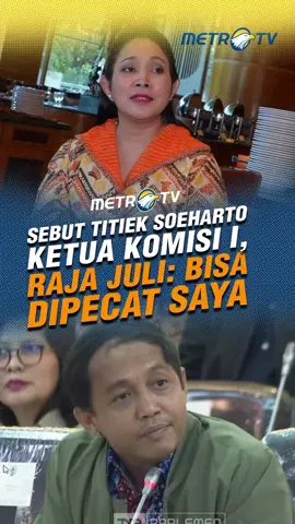 Momen Menteri Kehutanan (Menhut) Raja Juli Antoni salah menyebut Ketua Komisi IV DPR Titiek Soeharto, sebagai Ketua Komisi I. Raja Juli pun langsung meralat upacapannya dan berkalakar bakal dipecat karens salah sebut.  Momen itu terjadi saat pimpinan DPR dan pemerintah menerima audiensi dari serikat petani terkait strategi percepatan pelaksanaan reformasi agraria. #MetroTV #tiktokberita #tiktokmetrotv #beritaviral #metrotvnews #viral #terkini #fyp #rajajuli #titieksoeharto #dpr