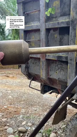 Membalas @Anugrah tu bg kalo misalnya kemaren cuma 55 bukannya 75,ezzz cik di payung,tu bersih nya ada tu 60😂#fyp #4u #pemuatsawit #sawit 