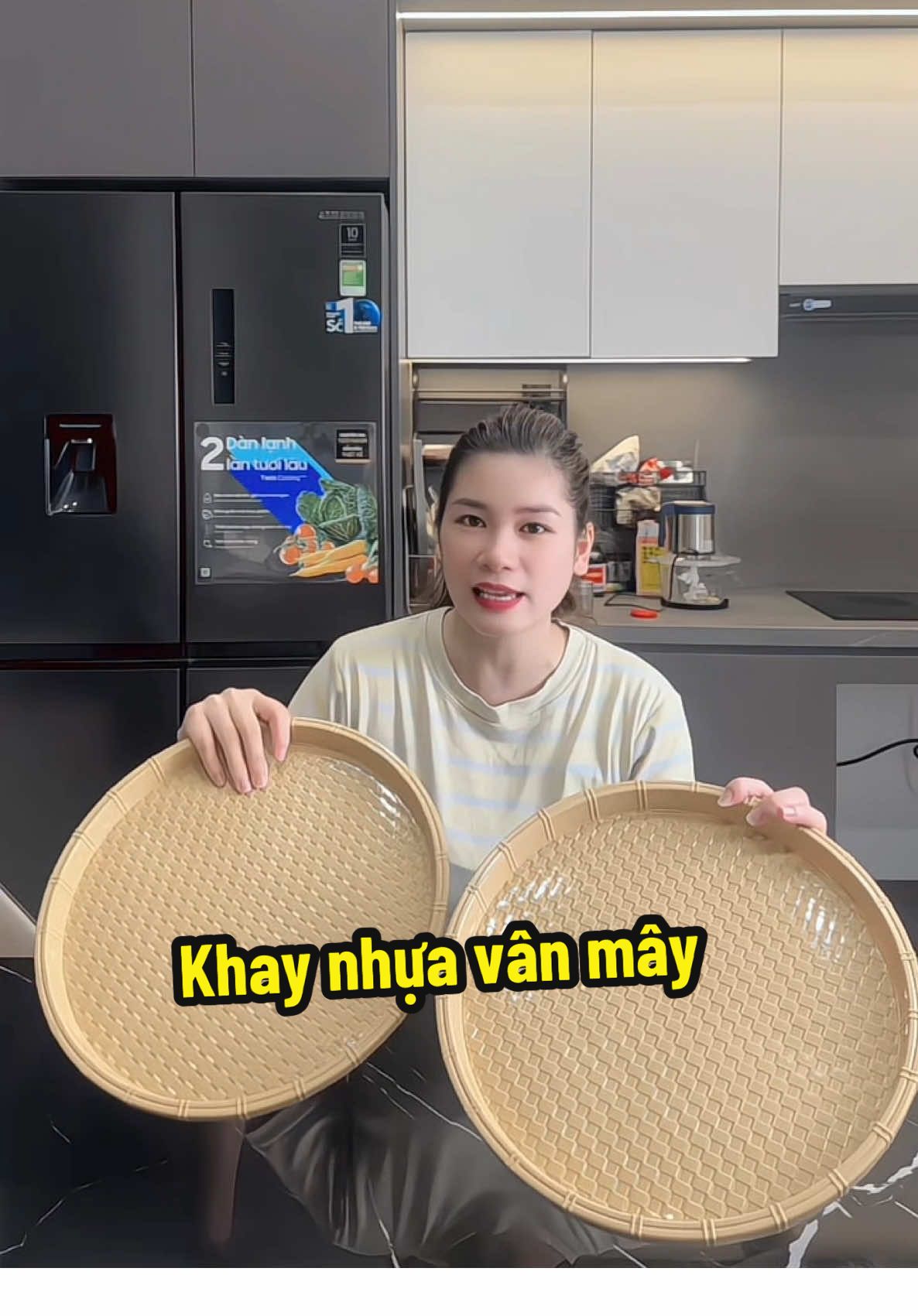 Khay nhựa vân mây đựng đồ ăn tiện lợi sạch sẽ #khaynhua #khaydungdoan 