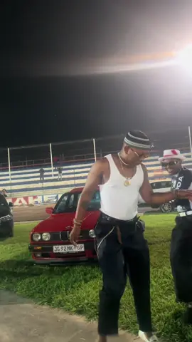 sjaiva phambi kwama stolen cars waka phori - 2woshort are byao 😭💆🏾‍♂️ @Young Stunna  @Masterpiece YVK  