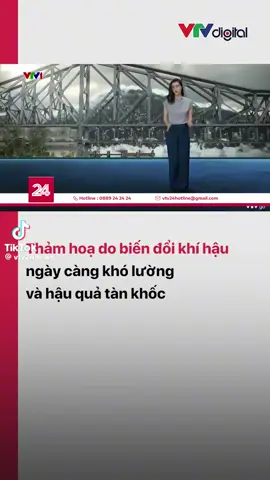 BIẾN ĐỔI KHÍ HẬU  Biến đổi khí hậu là sự thay đổi lâu dài trong các yếu tố khí hậu trung bình của Trái Đất, bao gồm nhiệt độ, lượng mưa, gió và các hiện tượng thời tiết khác. Nguyên nhân chính của biến đổi khí hậu hiện nay là do hoạt động của con người, đặc biệt là việc sử dụng nhiên liệu hóa thạch, phá rừng, và các hoạt động công nghiệp. Nguyên nhân của biến đổi khí hậu: 1. Phát thải khí nhà kính: Các khí như CO₂, CH₄ (methane), N₂O (nitrous oxide) và các khí công nghiệp khác tích tụ trong khí quyển, gây hiệu ứng nhà kính. Nguồn phát thải chính: đốt nhiên liệu hóa thạch (than, dầu, khí tự nhiên), nông nghiệp, chất thải. 2. Phá rừng: Rừng đóng vai trò hấp thụ CO₂. Việc chặt phá rừng làm giảm khả năng này, đồng thời giải phóng CO₂ từ các cây bị chặt. 3. Hoạt động công nghiệp và giao thông: Sản xuất hàng hóa, năng lượng và phương tiện giao thông tạo ra lượng lớn khí thải. + Hậu quả của biến đổi khí hậu: 1. Nhiệt độ toàn cầu tăng: - Các đợt nắng nóng kéo dài và cường độ mạnh hơn. - Nhiệt độ trung bình toàn cầu đã tăng khoảng 1°C so với thời kỳ tiền công nghiệp. 2. Mực nước biển dâng: - Do băng tan ở hai cực và sự giãn nở nhiệt của nước biển. - Nguy cơ ngập lụt đối với các thành phố ven biển và đảo quốc. 3. Hiện tượng thời tiết cực đoan: Bão, lũ lụt, hạn hán và cháy rừng xảy ra với tần suất và cường độ cao hơn. 4. Hệ sinh thái bị đe dọa: - Môi trường sống của nhiều loài bị phá hủy. - Suy giảm đa dạng sinh học. 5. Ảnh hưởng đến con người: - Mất nhà cửa, đất nông nghiệp. - Thiếu nước, suy giảm sản lượng lương thực. - Tăng nguy cơ bệnh tật (nhiệt đới, sốt rét). + Giải pháp đối phó: 1. Giảm phát thải khí nhà kính: - Chuyển sang sử dụng năng lượng tái tạo (mặt trời, gió, thủy điện). - Tăng cường hiệu quả năng lượng và sử dụng công nghệ sạch. 2. Bảo vệ và phục hồi rừng: Ngăn chặn nạn phá rừng, thúc đẩy trồng rừng. 3. Thay đổi hành vi cá nhân: Tiết kiệm năng lượng, giảm sử dụng nhựa, sử dụng phương tiện công cộng. 4. Chính sách quốc gia và quốc tế: - Thực hiện các cam kết trong Thỏa thuận Paris về biến đổi khí hậu. - Đầu tư vào nghiên cứu và phát triển công nghệ bền vững. Nguồn: Hành tinh Titanic #BảoVệTráiĐất  #biendoikhihau #Kinhtetuanhoan  #Baovemoitruong #thienlongjp 