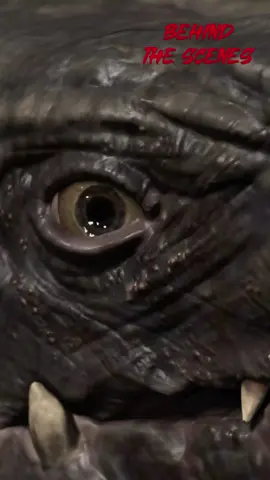 Behind the scenes: the eye of a predator 👁️🦖 Eyelids, pupil shift, every detail so when it looks at you, you know you’re being watched by something built to kill. #IndieGame #wishlist #Dinosaurs #FPS #FEROCIOUS 