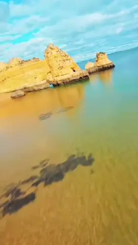 #CapCut #voyage  #bonnejourneeatous #pourtoi 