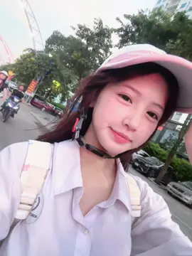 30s dừng đèn đỏ =)))) #mityeuoii 
