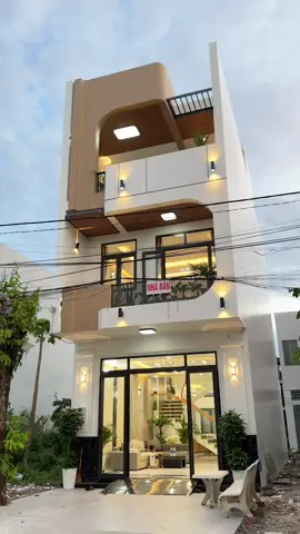 5 tỷ 8, KDC Hồng Loan, 3 Phòng Ngủ, 1 phòng Thờ, 1 sân thượng mini, đường 10m vỉa hè 5m #nhadepcantho #nhabancantho #muanhacantho #bannhacantho #nhamoicantho 