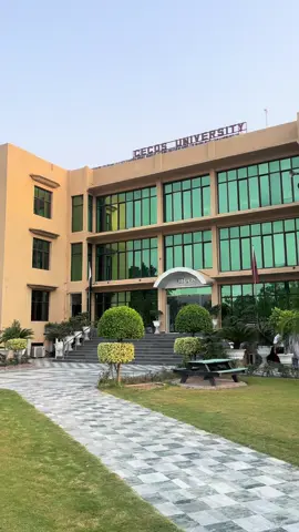 Visited the university not as a student, but as a traveler of dreams. #fyp #grow #🙂🙂 #foryoupage #viral @CECOS University 
