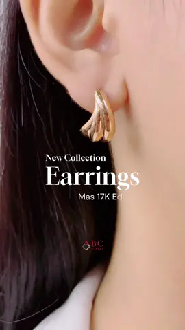 Anting tusuk dengan model full emas 📢 ABC Gemas 
