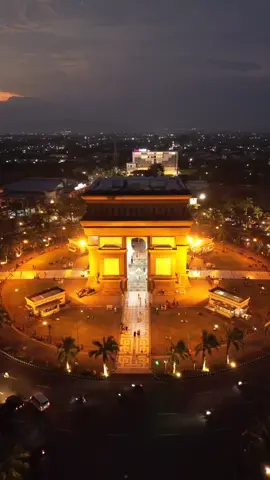 Ada yang rindu suasana Gumul malam hari?  #kediri #slg #malamhari #viewdrone #arcdetriomphe 