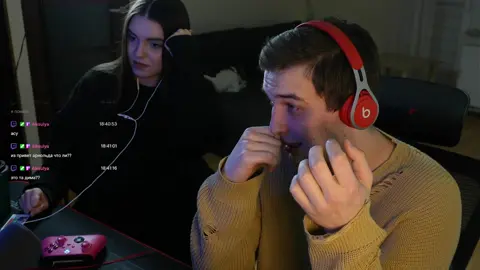 Видео старое. С вафлей все хорошо. Он не пострадал !!