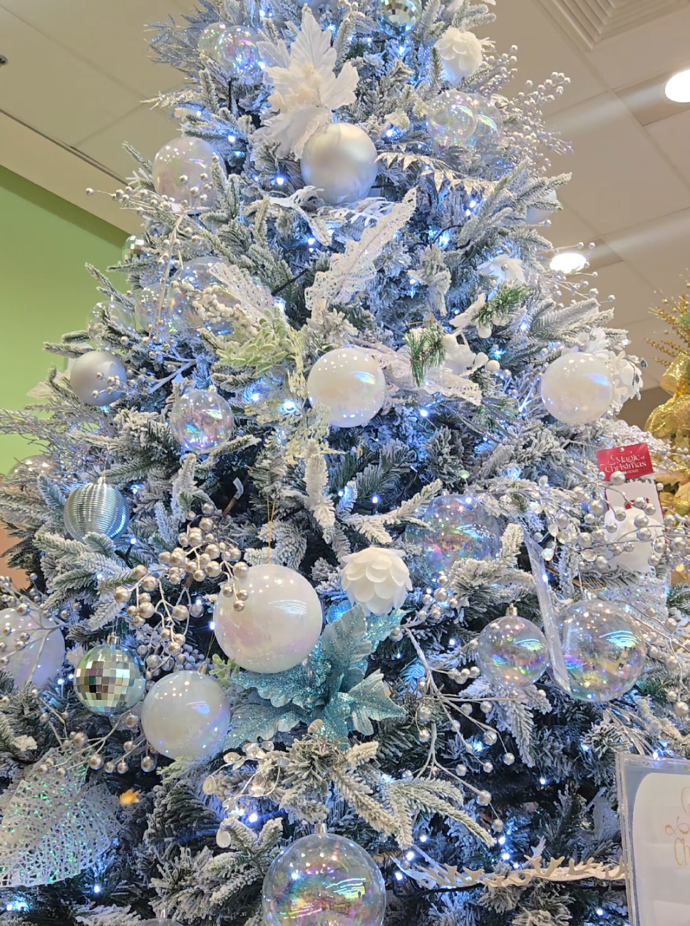 happiness 🤍❄️🩵#sephoraalışverişim #tiktok #fyp #foryou #christmastree 