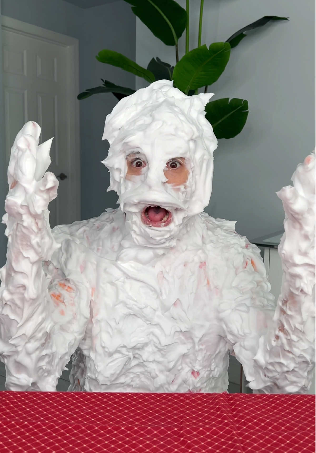 Whipped cream monster 😂🤷‍♂️ #funnyvideos #monsterundermybed 