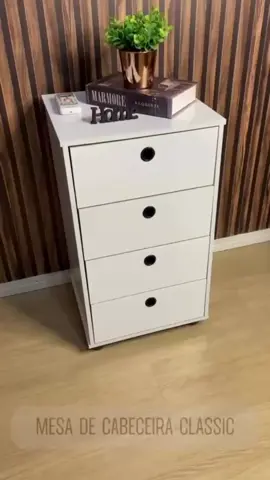 Kit 2 Gaveteiros 4 Gavetas – Classic 🛋️ ✅ Multiuso: serve como mesa de cabeceira ou organizador ✅ Design prático e compacto ✅ Perfeito para organizar roupas, acessórios e objetos ✨ 💰 Super achadinho na Shopee 😱🔥 🚀 Entrega rápida e segura! 👉 Link na bio e garanta já o seu! #ShopeeAchadinhos #Organização #Decoração #ShopeeAfiliados