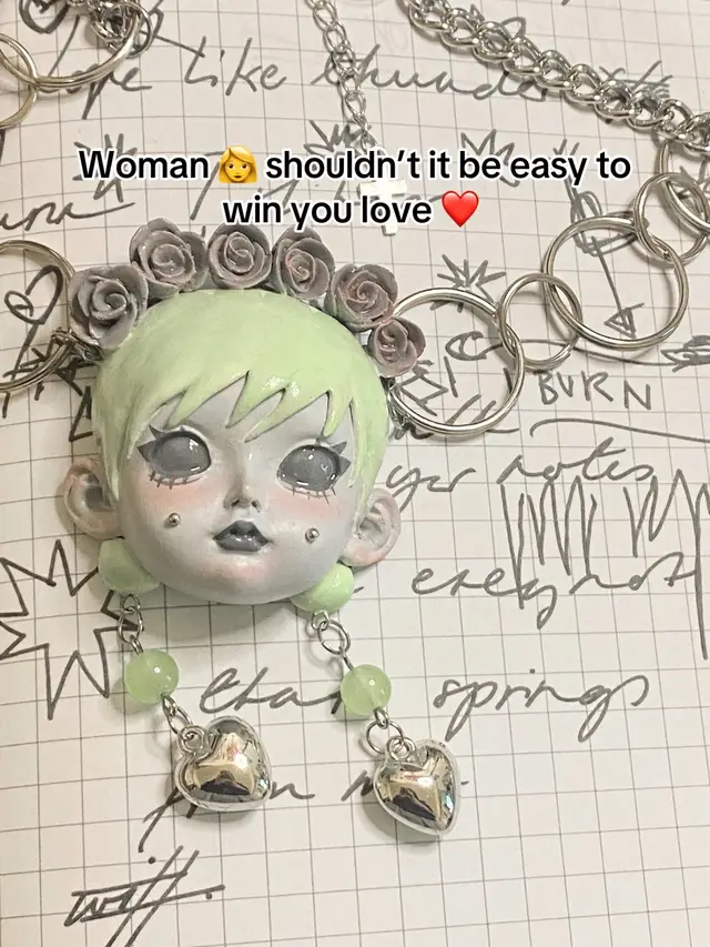 #portrait #necklace #handmadejewelry #custom #giftideas 