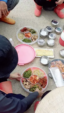 24 tháng 9 rồi. cũng sắp về rồi..!! 