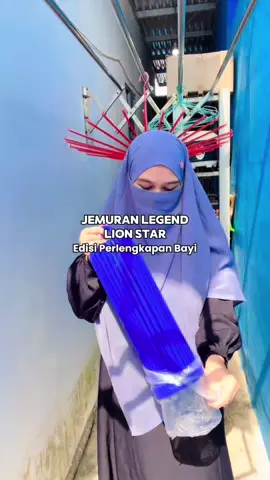 Jemuran lion star itu paling legend nggak sih, daripada nenek moyang kita kayanya 😁