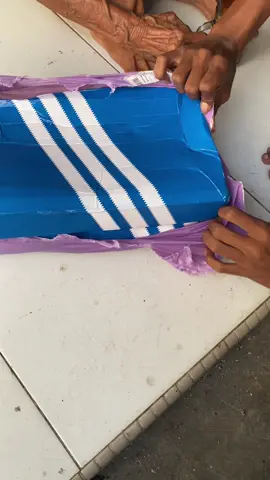 akhirnyaa🩵🩵#spatuadidasiceblu #berandatiktok #adidaskece #spatuadidas #fypagetiktok 