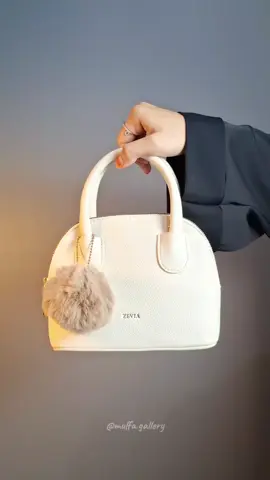 gemeeesss banget🤩#Gajiansale #promoguncang1010 #zevia #amarabag  #taswanita