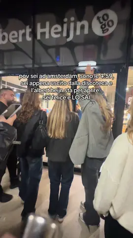 apertura dell’albert in centrale>>>>capodanno di new york #perte #amsterdam #albertheijn 