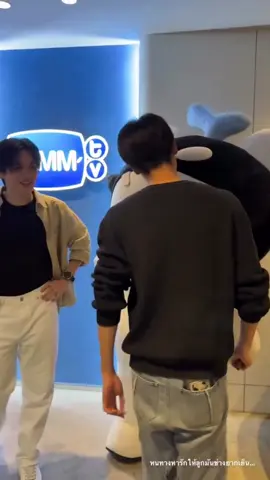 หนทางหาคู่ให้ลูกของจูช่างยากเย็นเหลือเกิน 55555555 #POLCASAN #Newwiee #emiamily #junniorss