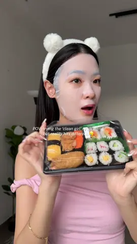 Trying the Hailey Bieber’s Sushi Mask tiktok trend but with a twist 🍣🍱🎀✨ @LorealParisMalaysia  #LorealParisMalaysia #LorealGlycolicBright #PeelJambu #PeelingSolution #FacialPeel 