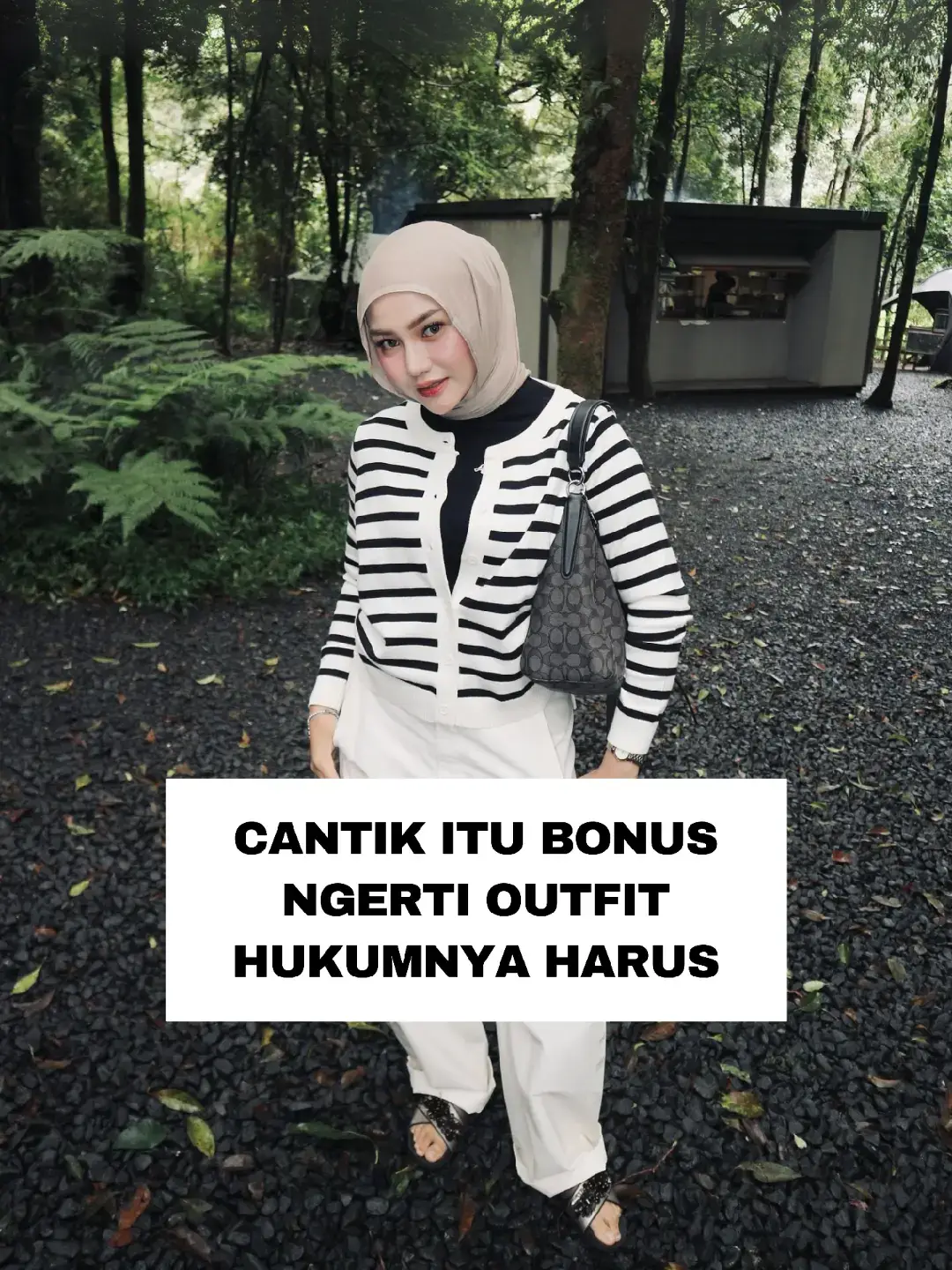 Cobalah untuk mengerti Outfit😉 #outfitcewek #outfitinspo #inspirationoutfit #fyp #rekomendasioutfit 