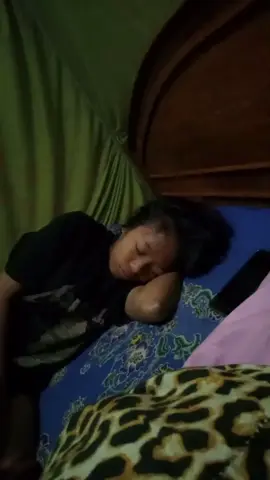 kita kentutin yg lagi tidur🤣#fyp #viral #kentutcore #fypdonggggggggg 
