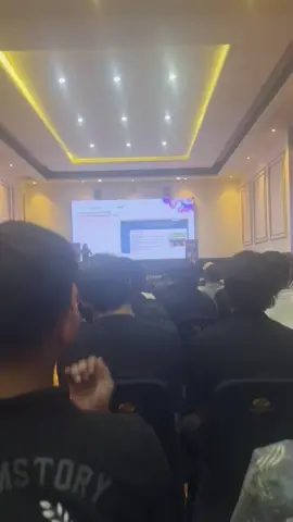 bukan hanya tehnikal dan mental saja yg di perlukan di dalam trading .. Fundamental Juga di butuhkan di dalam trading dan fundamental juga berpengaruh pada pergerakan market #tradingforex #rizkiaditama #seminarrizkyaditama #sekolahtrading #xau #xauusd #moneymanagement #fundamental #powel #donaldtrump #psikologistrading #crypto #bukutrading 