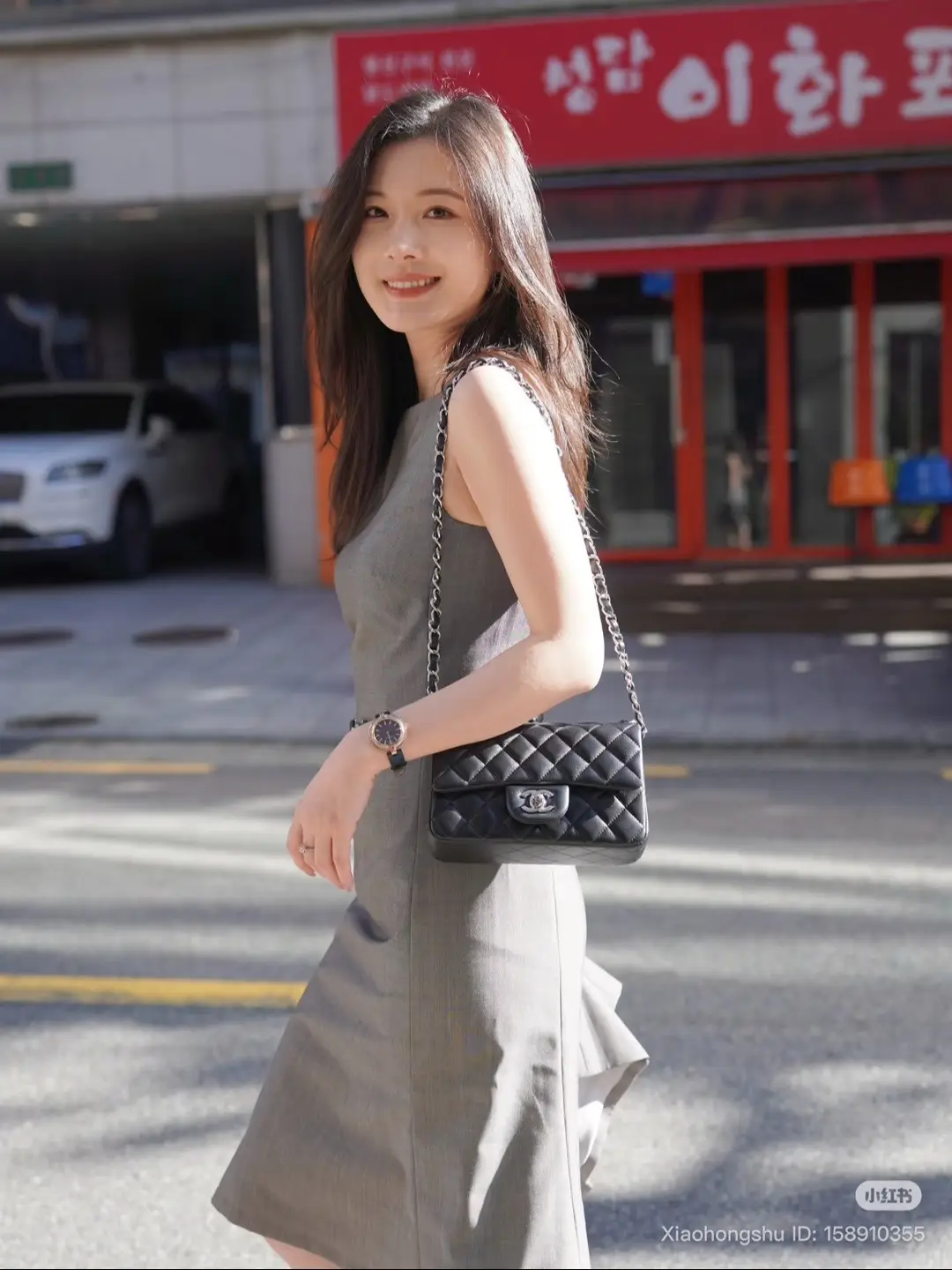 每天赶各种会议和活动 认识了许多新朋友～ 	 #日常拍照 #来拍照了 #OOTD #韩国旅游 #韩国  本人X：qiqizi_kiki