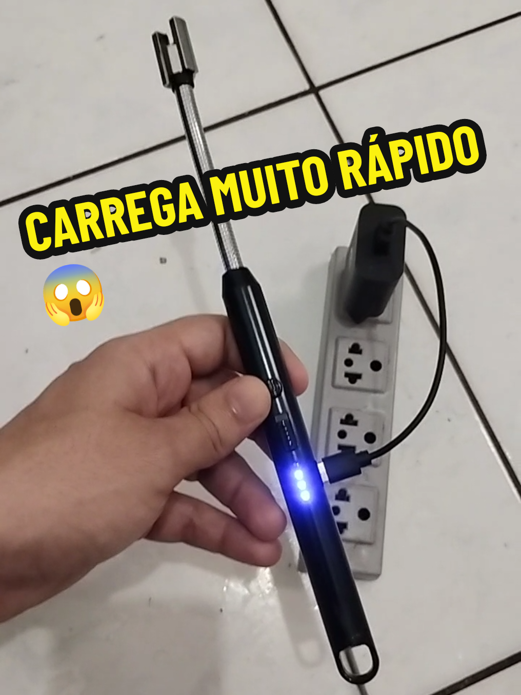 Como carregar o acendedor eletrônico! #tiktokshop #acendedoreletronico #cozinha #fogao #churrasco 