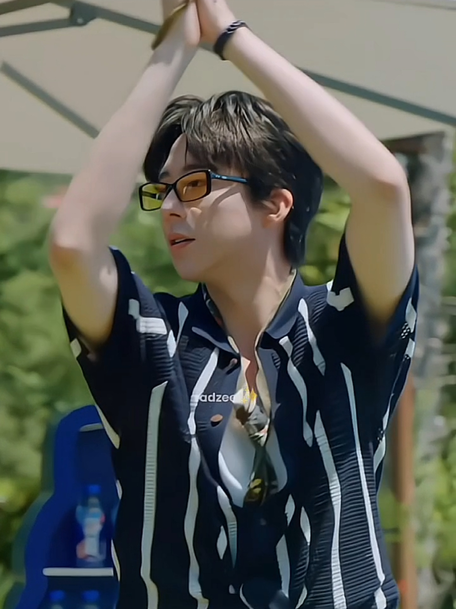 Ngakak bgt astaga 😭🫵 #liuyuning #wangyuwen #chenxingxu #linyi #wowtheworld 