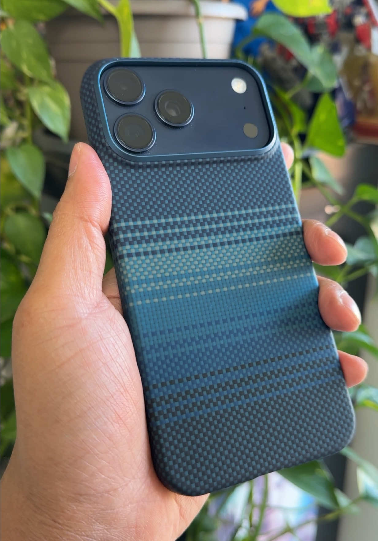 Stunning Atamid Fibre case and accessories for iPhone 16 Pro Max by @Pitaka 💙💙 Featured colour wave is called Moonrise  #iphone17promax #iphone17promaxcase #iphonecase #caseiphone #pitaka 