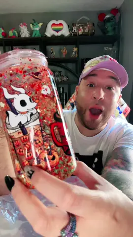 Shout out to @L&MCrafted. Thank you for this amazing cup. I can’t wait to see what else yall have. I’m obsessed with my cup. Also, I LOVE zero and all the glitter. #SmallBusiness #wifeandhusbandowned #nightmarebwforechristmas 