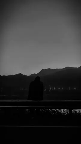 ❤️‍🩹🥺 #thissong#aesthetic#sadstatus#lyricsvideo#emotionalsong 