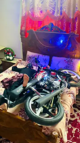 Dena ho yar k😂😂😂#foryou #varil #honda125lover #125zr_lovers 