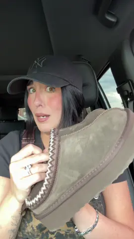 I have already worn these like 10 times and it’s still 90 degrees where I live 🤣🤣 #fypシ゚viral #christmasgiftideas #giftideasforteens 