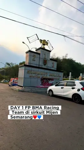 Alhamdulillah kelaaarr hari ini, esok lagi🏁🏁 #BMARacingTeam #WoeNgönBangga #LFNHP969RoadRaceChampionship #RMP #Semarang 