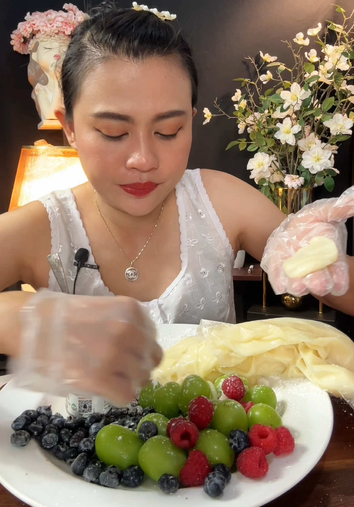 แป้งโมจินมสดห่อผลไม้ แป้งหอมอร่อยไม่ติดมือ #แป้งโมจิ #noeyleeshop #ตะกร้าtiktokshop #อร่อยบอกต่อ #นักรีวิวอาหาร 